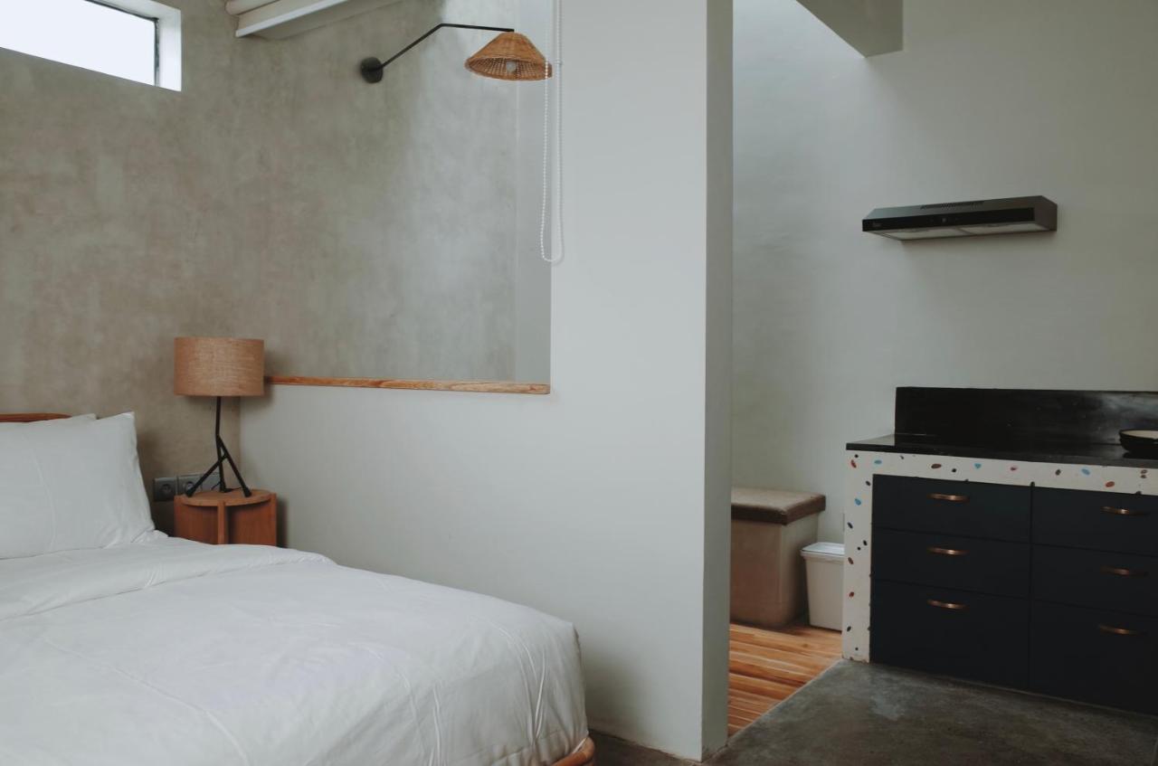 Apartemen T Lofts